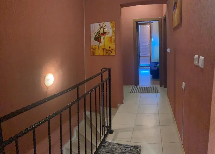 Aspen Къща за гости Приморско