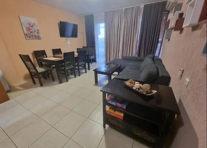 Aspen Къща за гости 4*